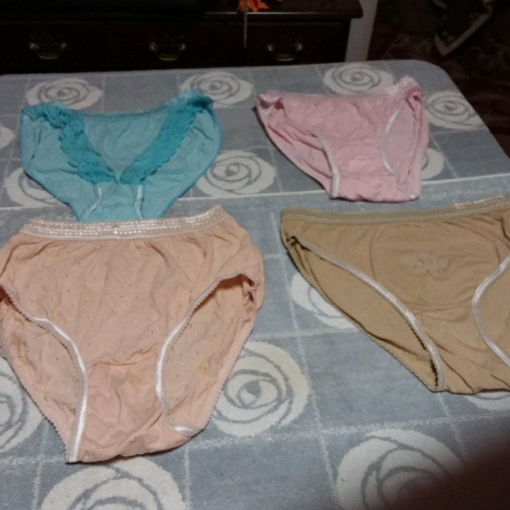 Women's size 10 cotton underwear